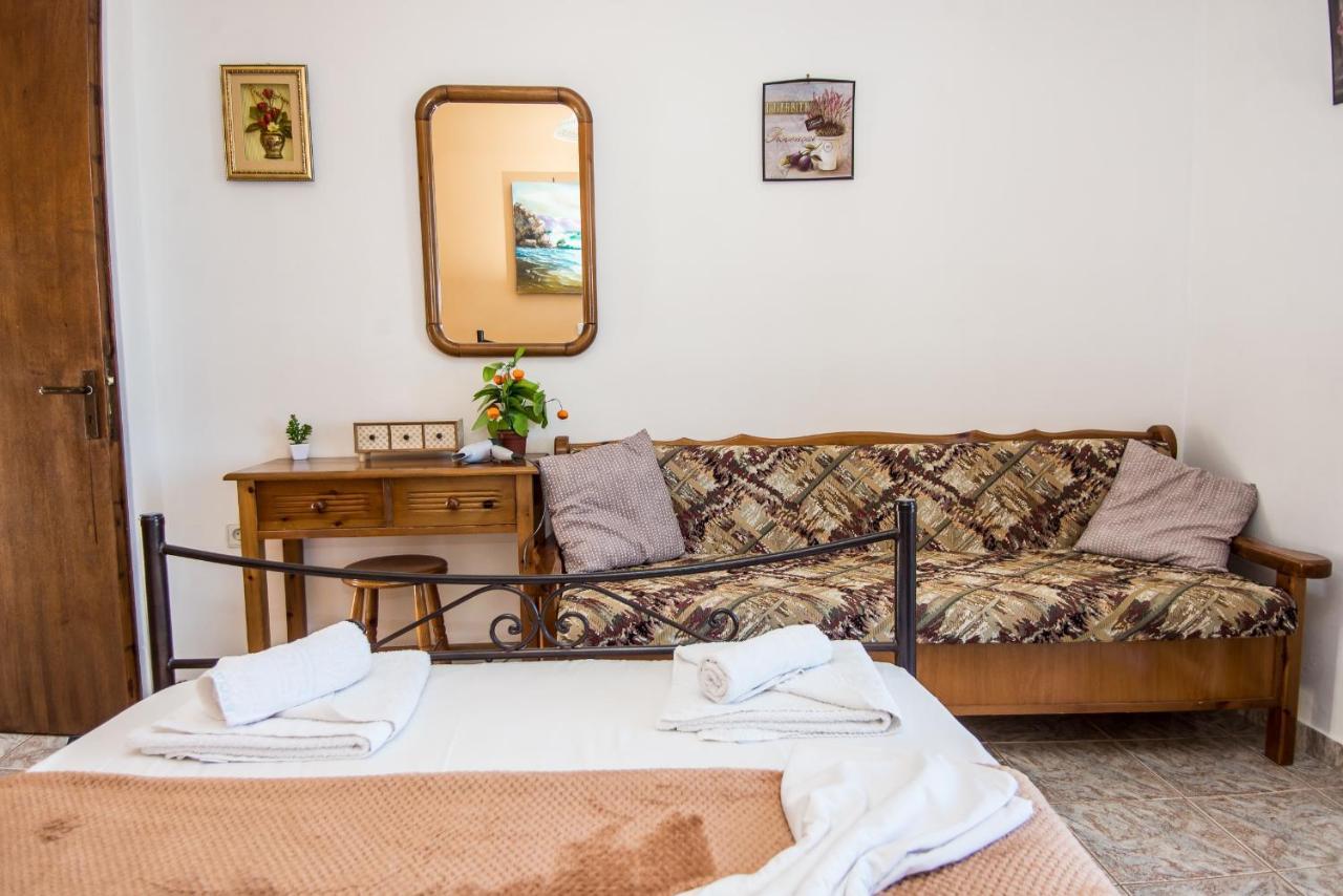 Aristotelis Apartments Razáta Exteriér fotografie